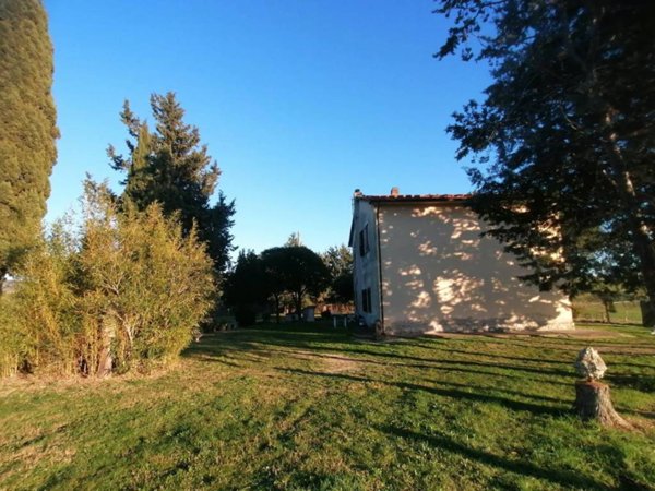 casa indipendente in vendita a Manciano in zona Saturnia