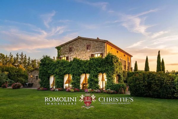 casa indipendente in vendita a Manciano in zona Saturnia