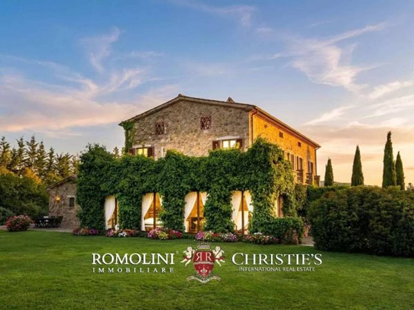 casa indipendente in vendita a Manciano in zona Saturnia