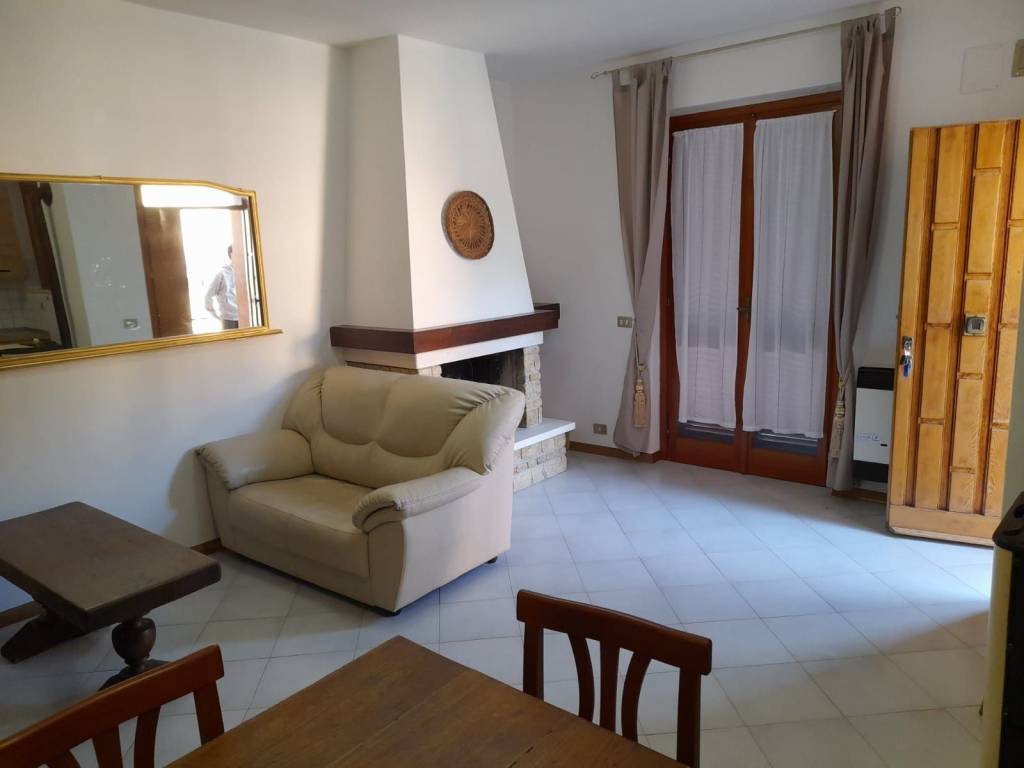 appartamento in vendita a Manciano in zona Saturnia