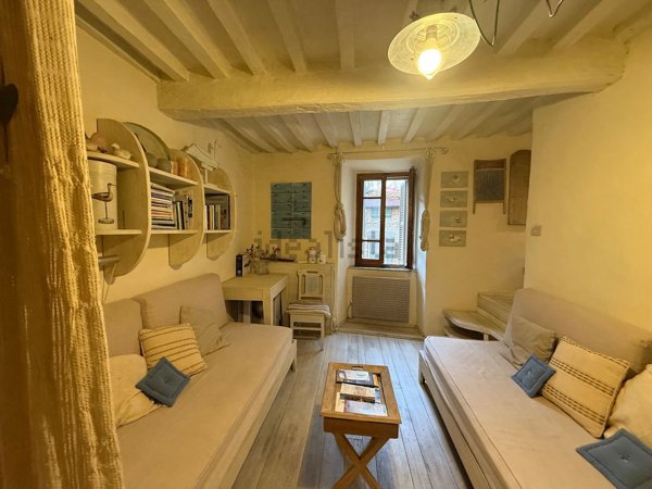 appartamento in vendita a Manciano in zona Saturnia