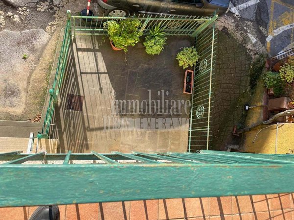 appartamento in vendita a Manciano in zona Montemerano