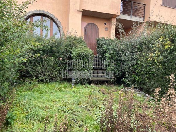 appartamento in vendita a Manciano in zona Montemerano