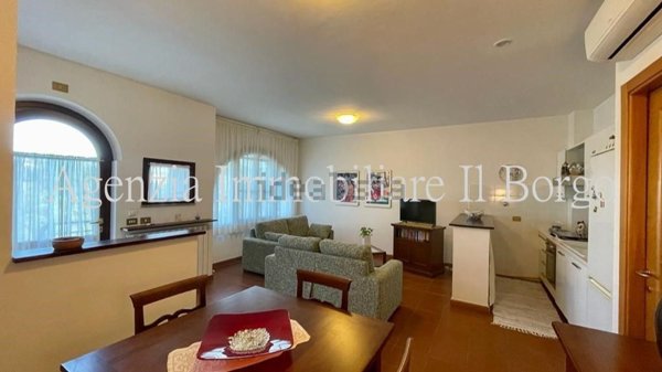 appartamento in vendita a Manciano in zona Montemerano