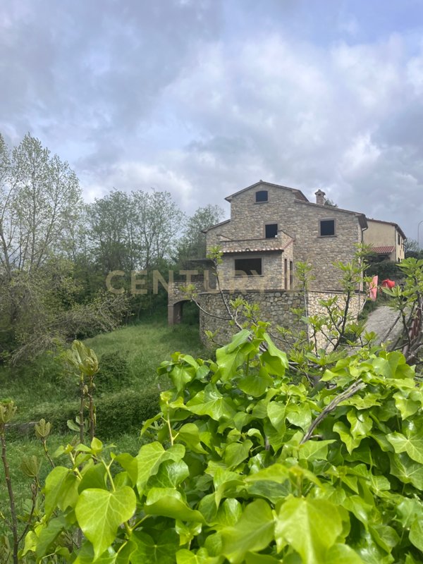 casa indipendente in vendita a Manciano in zona Poggio Murella