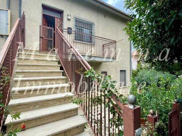 appartamento in vendita a Manciano in zona Poggio Murella