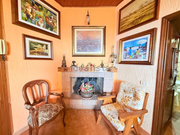 appartamento in vendita a Manciano in zona Saturnia