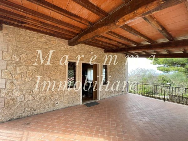 casa indipendente in vendita a Manciano in zona Montemerano