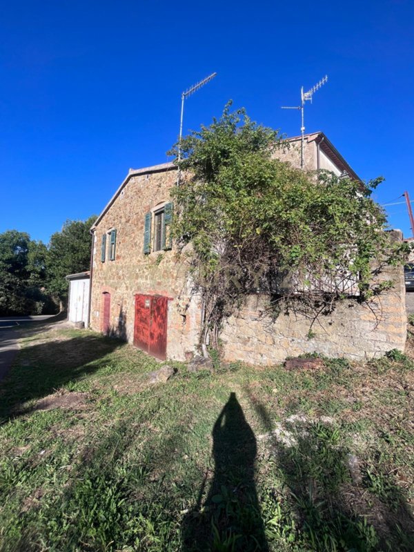 casa indipendente in vendita a Manciano in zona Poggio Murella