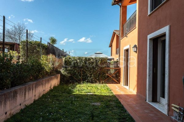 appartamento in vendita a Manciano in zona Saturnia