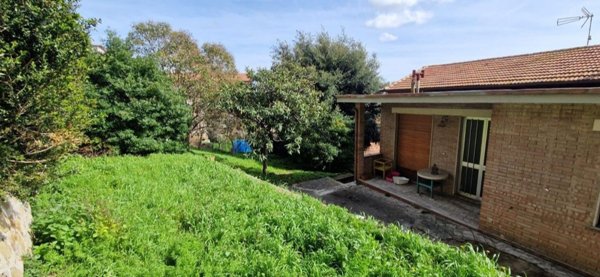 casa indipendente in vendita a Manciano in zona Saturnia