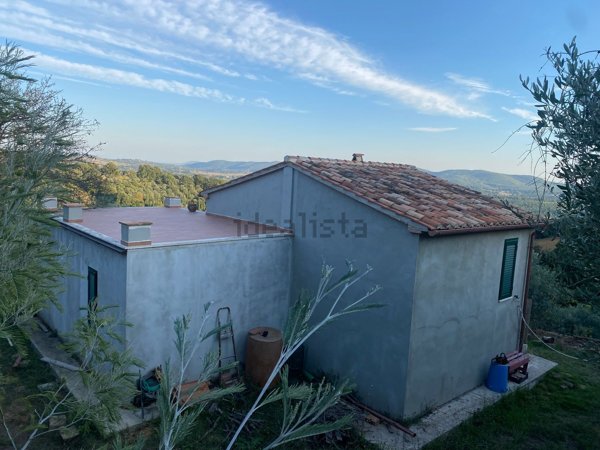 quadrivano in vendita a Manciano in zona Saturnia