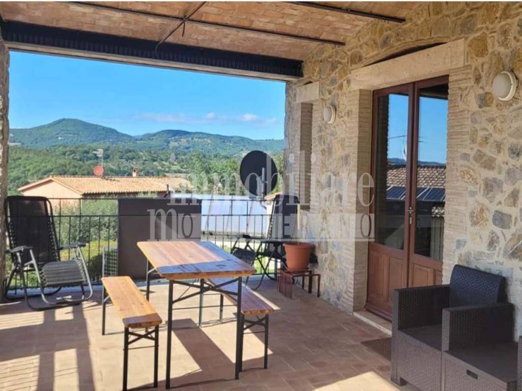 casa indipendente in vendita a Manciano in zona Poggio Murella