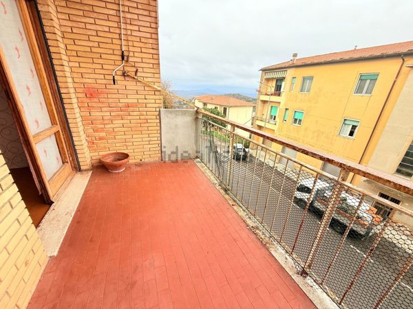 appartamento in vendita a Manciano in zona Saturnia