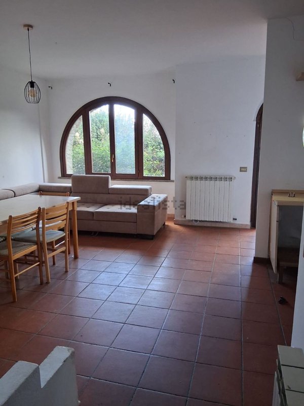 appartamento in vendita a Manciano in zona Montemerano