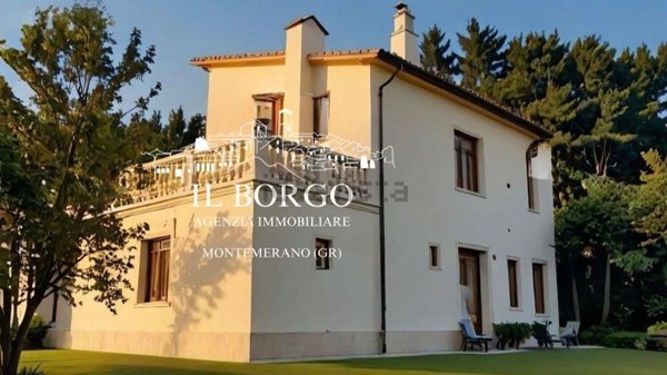 casa indipendente in vendita a Manciano in zona Saturnia