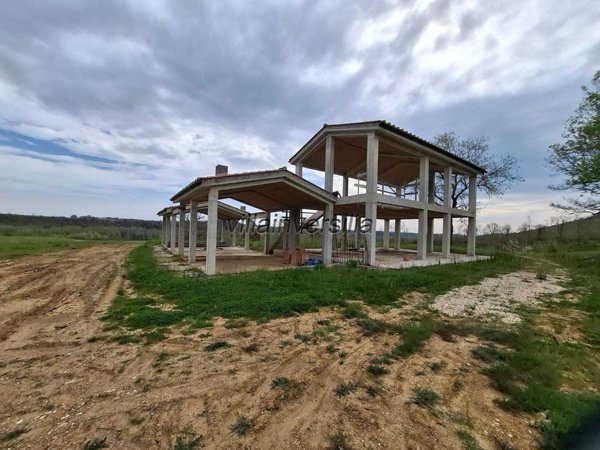 casa indipendente in vendita a Manciano