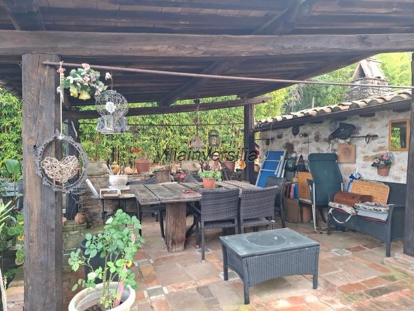 casa indipendente in vendita a Manciano in zona Montemerano