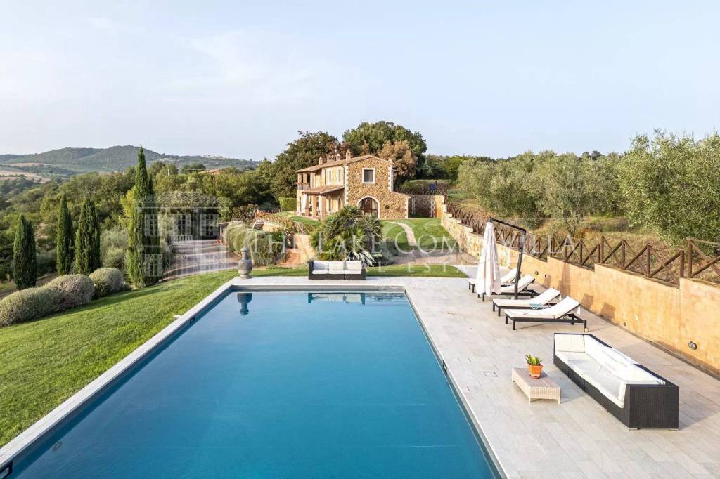 casa indipendente in vendita a Manciano