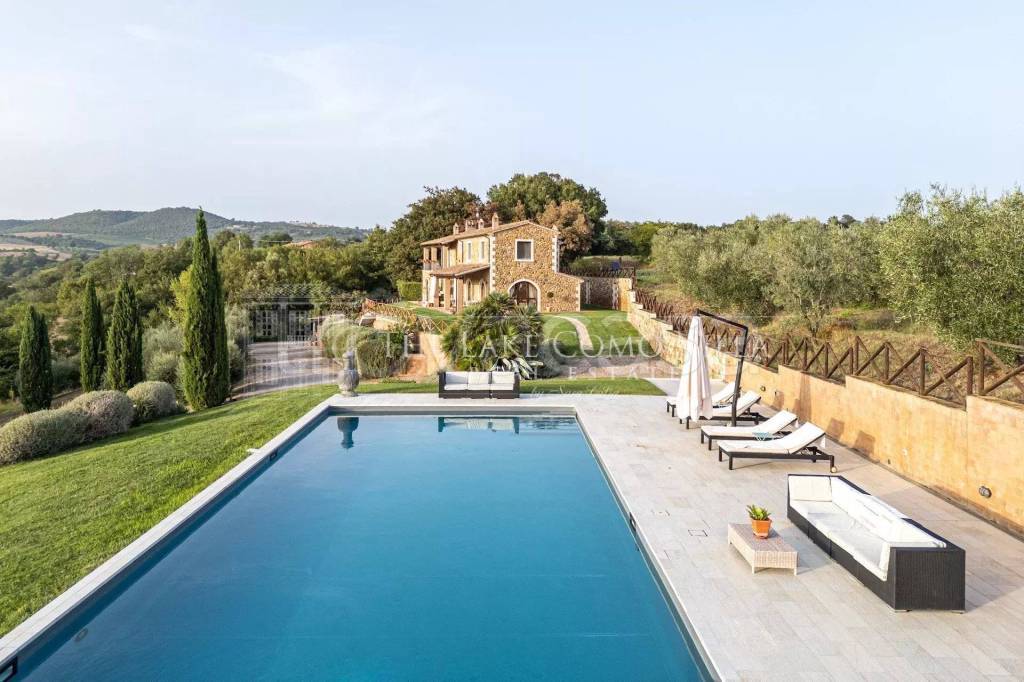 casa indipendente in vendita a Manciano