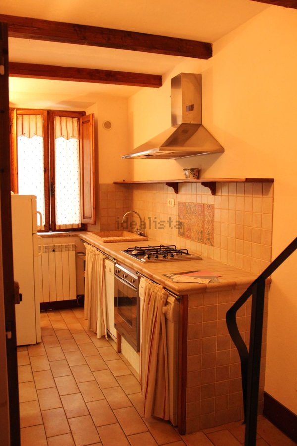 casa indipendente in vendita a Manciano in zona Saturnia