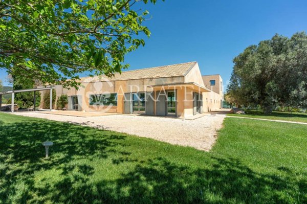 casa indipendente in vendita a Manciano