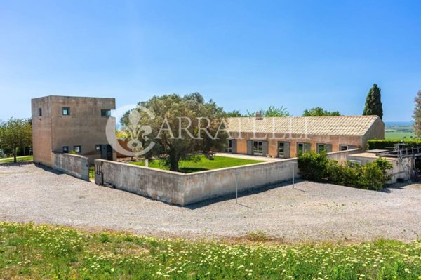 casa indipendente in vendita a Manciano in zona San Martino sul Fiora