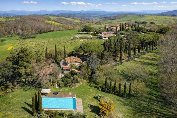 casa indipendente in vendita a Manciano