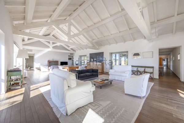 casa indipendente in vendita a Manciano