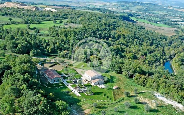 casa indipendente in vendita a Manciano