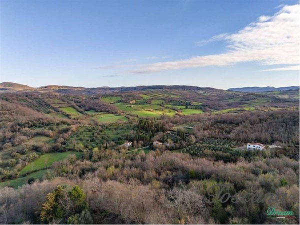 casa indipendente in vendita a Manciano in zona Poggio Murella