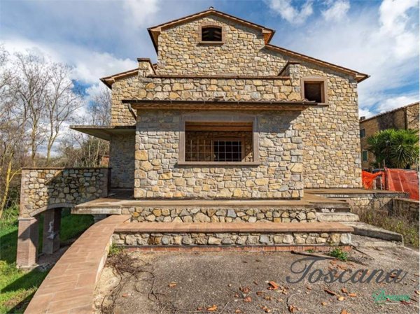 casa indipendente in vendita a Manciano in zona Poggio Murella