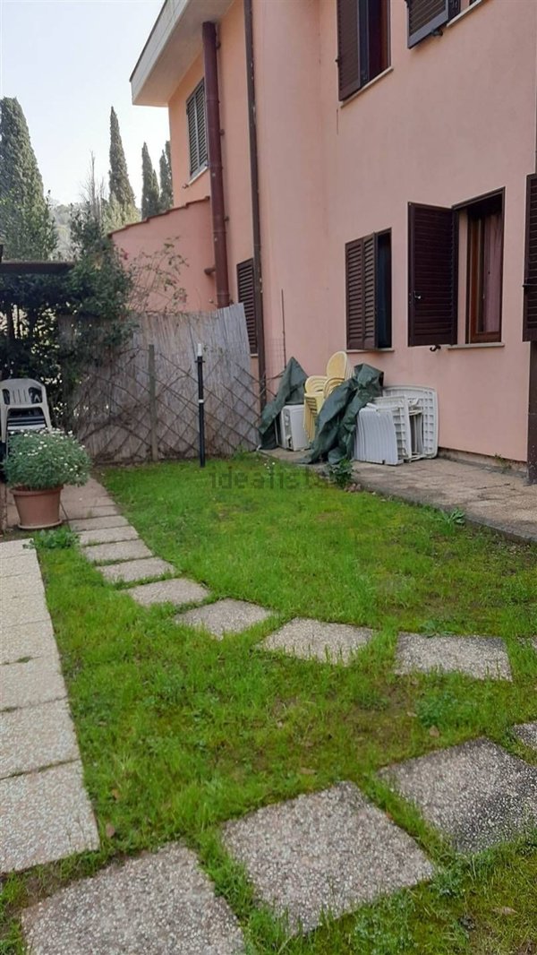 appartamento in vendita a Manciano in zona Marsiliana