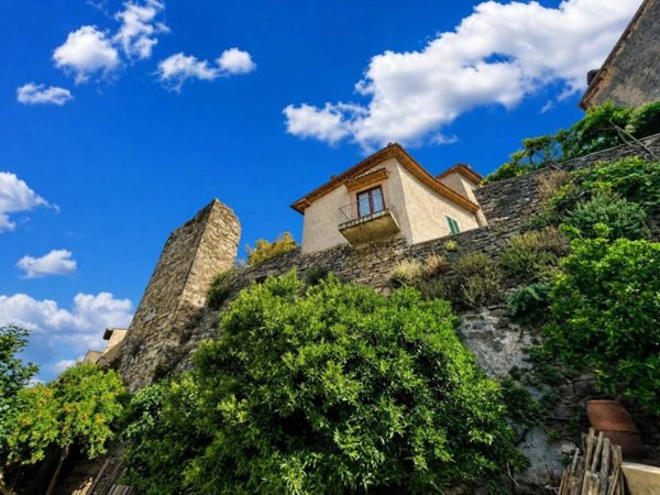 appartamento in vendita a Manciano in zona Montemerano