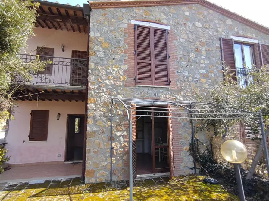 appartamento in vendita a Manciano in zona Saturnia