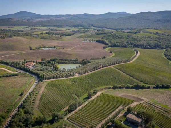 casa indipendente in vendita a Manciano in zona Saturnia