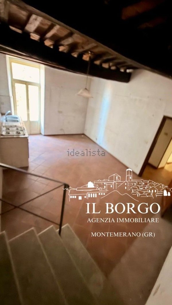 appartamento in vendita a Manciano in zona Montemerano