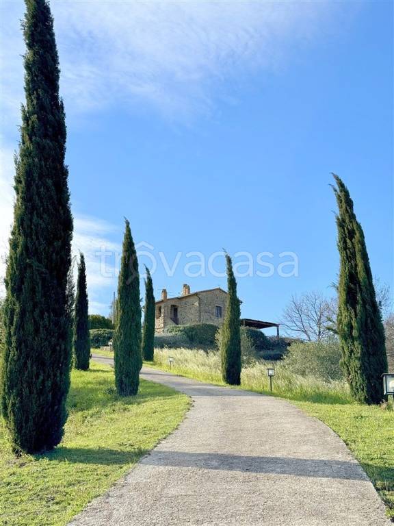 casa indipendente in vendita a Manciano