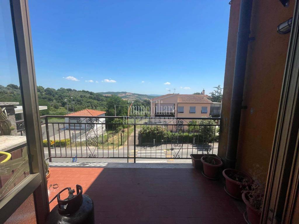 appartamento in vendita a Manciano in zona Poggio Murella