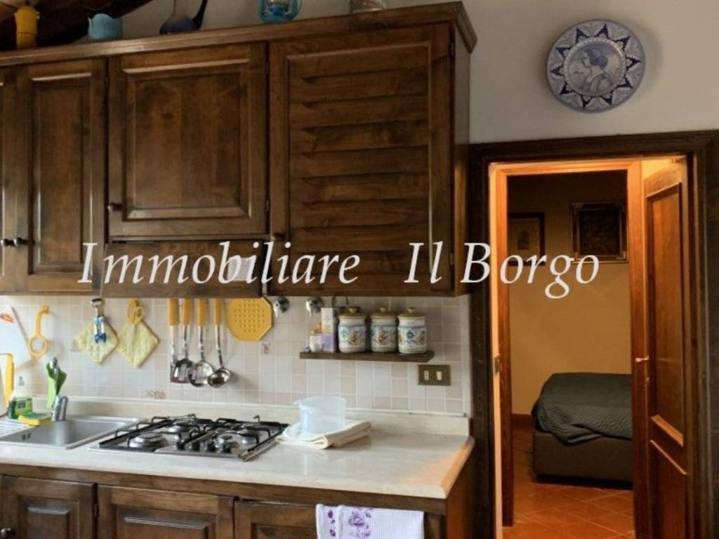 appartamento in vendita a Manciano in zona Montemerano