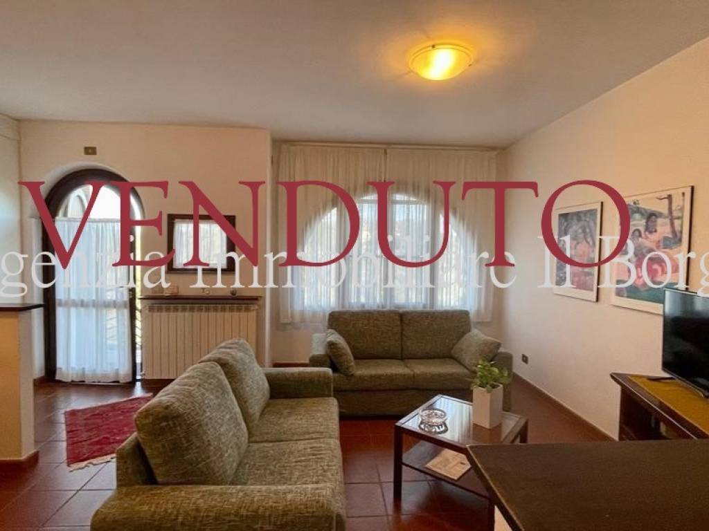 appartamento in vendita a Manciano in zona Saturnia