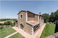 casa indipendente in vendita a Manciano