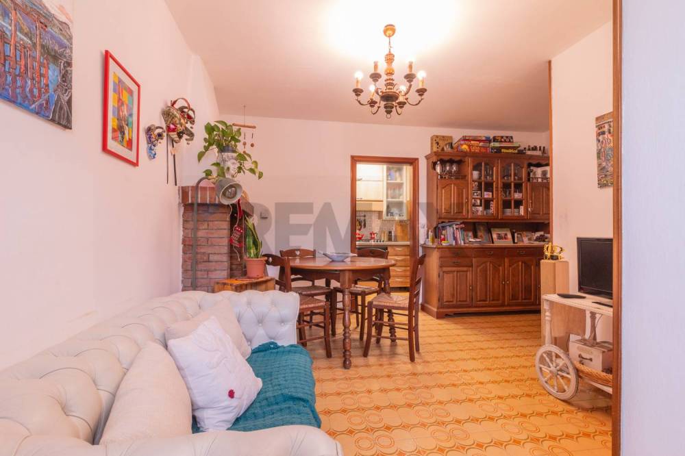 appartamento in vendita a Manciano in zona Saturnia