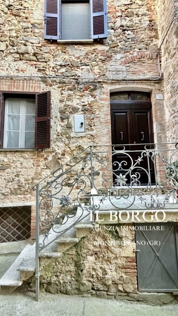 appartamento in vendita a Manciano in zona Montemerano