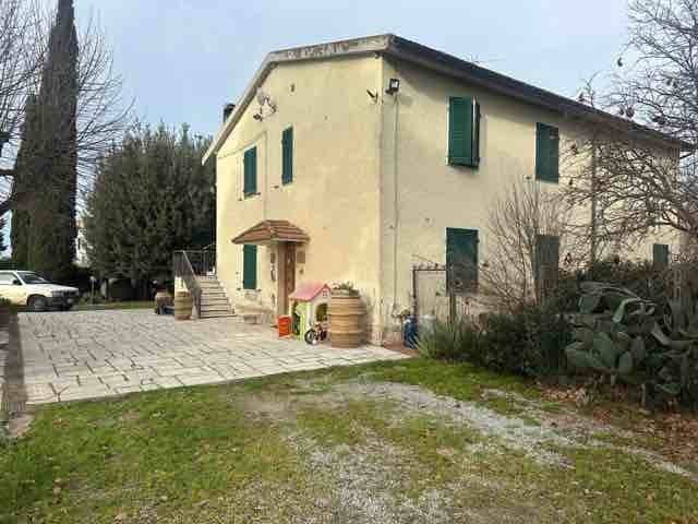 casa indipendente in vendita a Manciano in zona Marsiliana