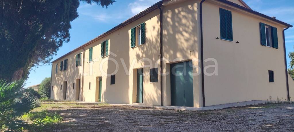casa indipendente in vendita a Manciano
