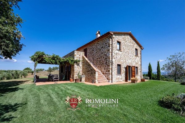 casa indipendente in vendita a Manciano