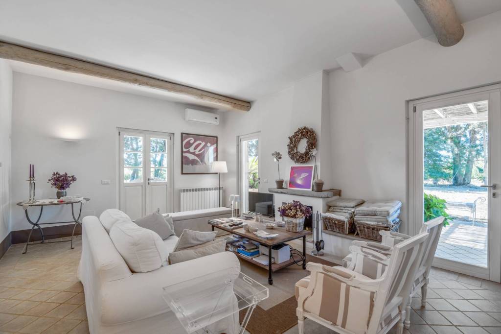 casa indipendente in vendita a Manciano