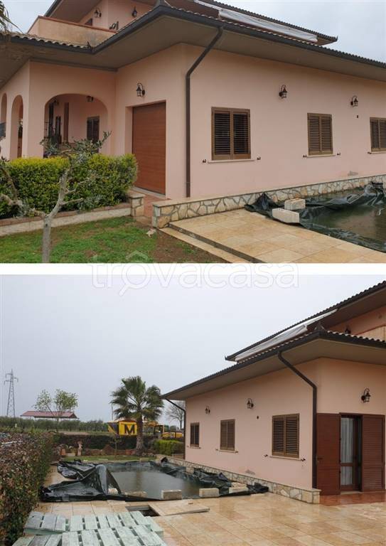 casa indipendente in vendita a Manciano in zona Marsiliana