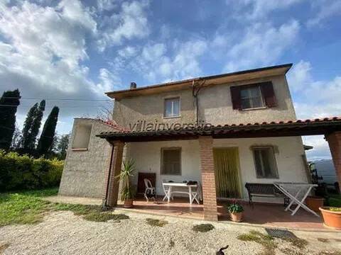casa indipendente in vendita a Manciano